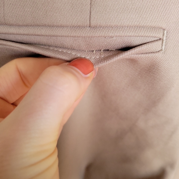 Ann Taylor | Women's Beige Petite High Rise Kate Wide Leg Crop Pant -Size 2P - Picture 10 of 13